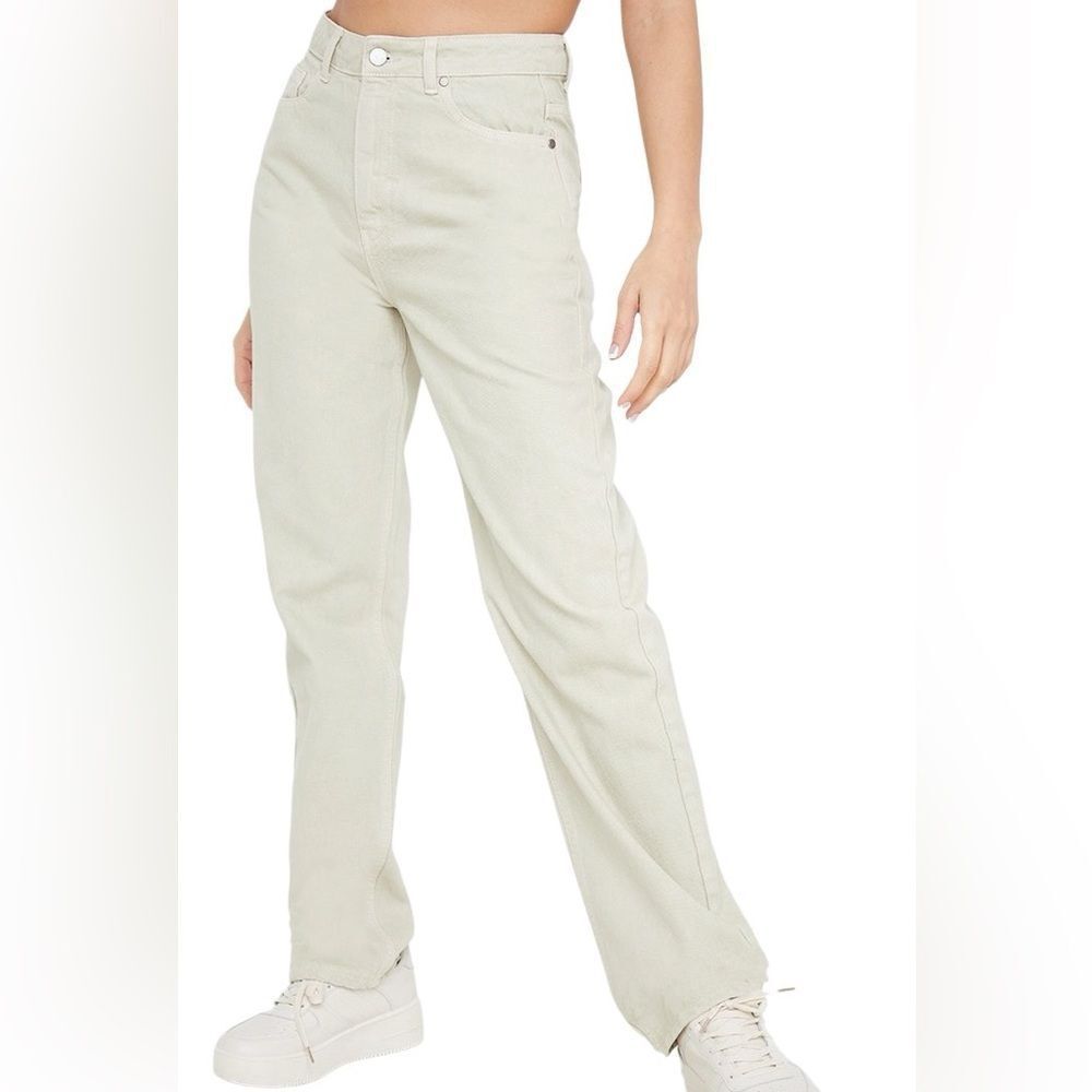 Pretty Little Thing long leg straight leg jeans high waist Off White Size 4